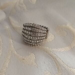 Elegant Silver Crystal Ring